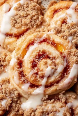 Peach Cobbler Cinnamon Rolls: A Delicious Twist on a Classic