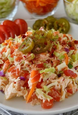 Salpicon de Pollo: A Refreshing & Easy Chicken Salad Recipe