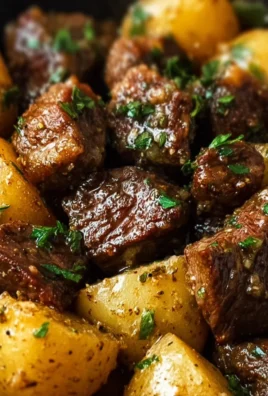 Garlic Butter Beef Bites and Potatoes