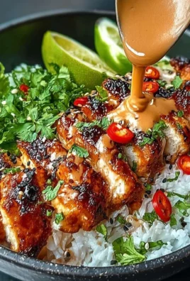 Sweet Chili Chicken Bowl: A Delicious & Easy Recipe